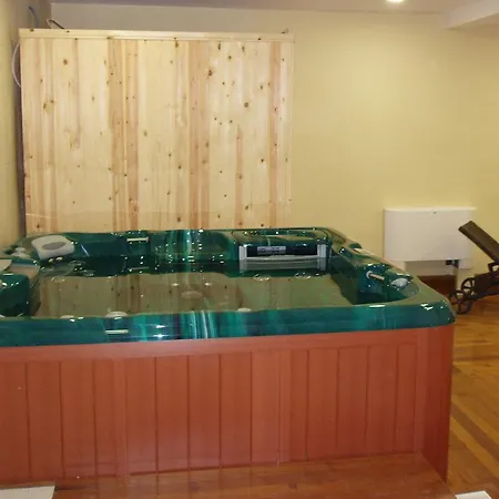 Apart-hotel Efplias 4*