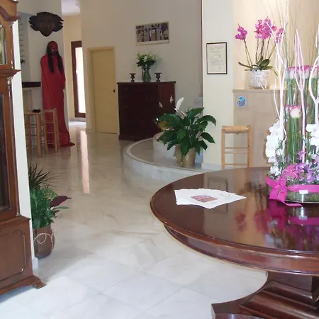 Efplias 4* Piraeus