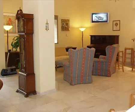Aparthotel Efplias 4*