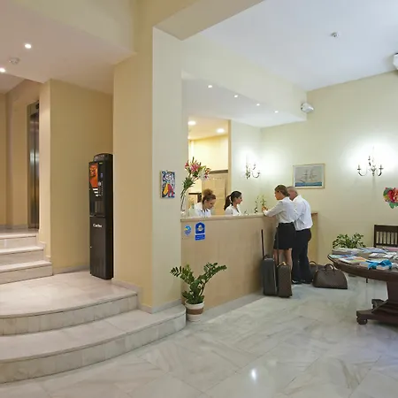 Aparthotel Efplias 4*