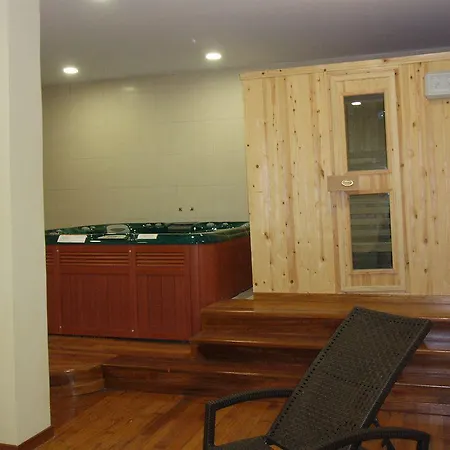 Efplias Aparthotel Piraeus